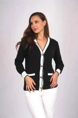Sweater Clásico con Bolsillos